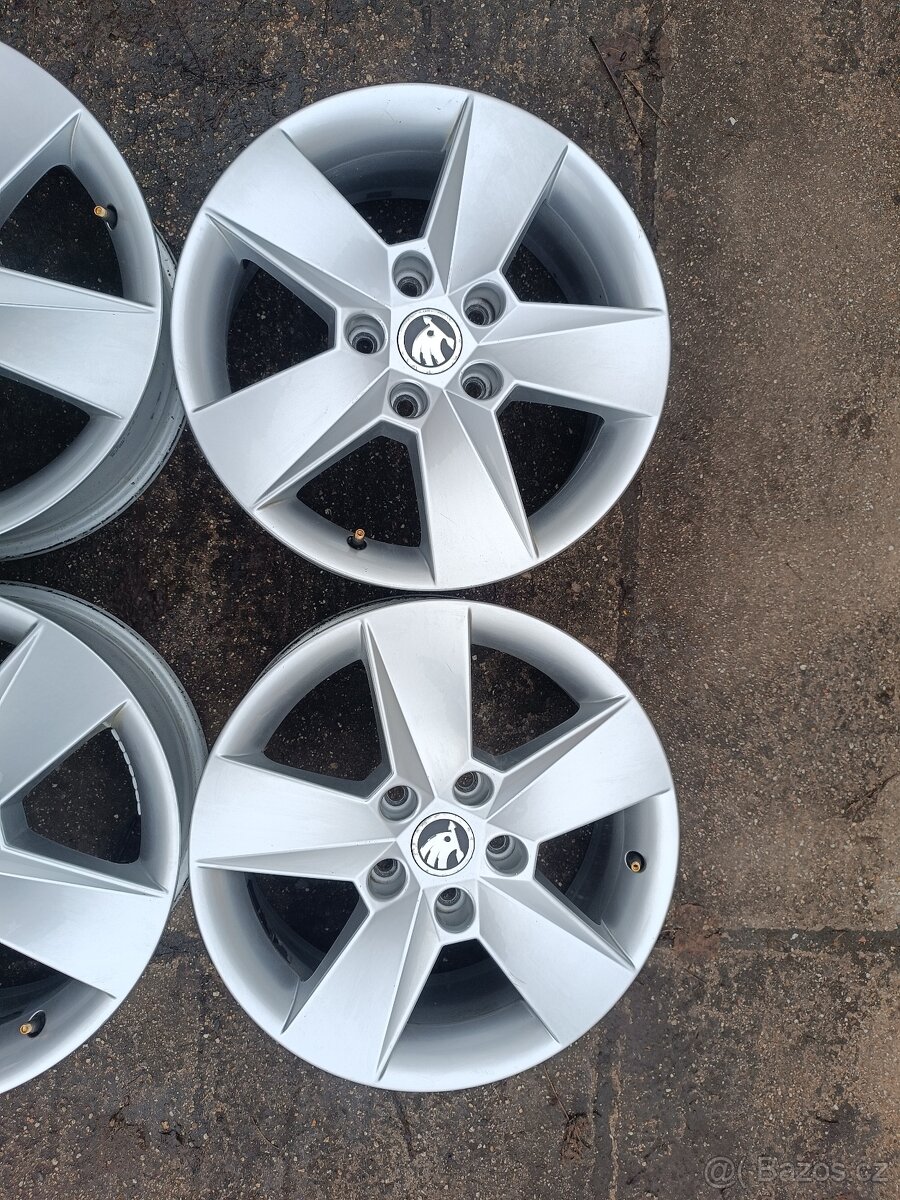 Octavia III / Octavia IV - originál alu disky 6,5x16 et46 - 2