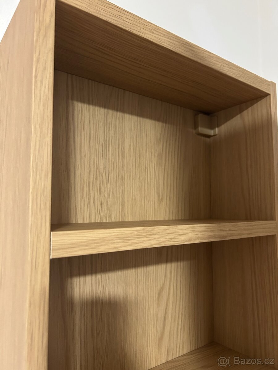 Nástěnná police - 2