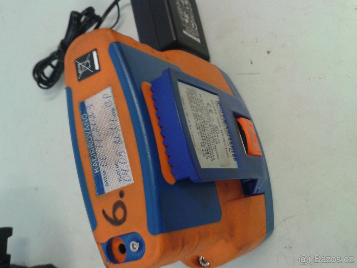 Osobní detektor plynů TETRA GAS DETECTOR - 2