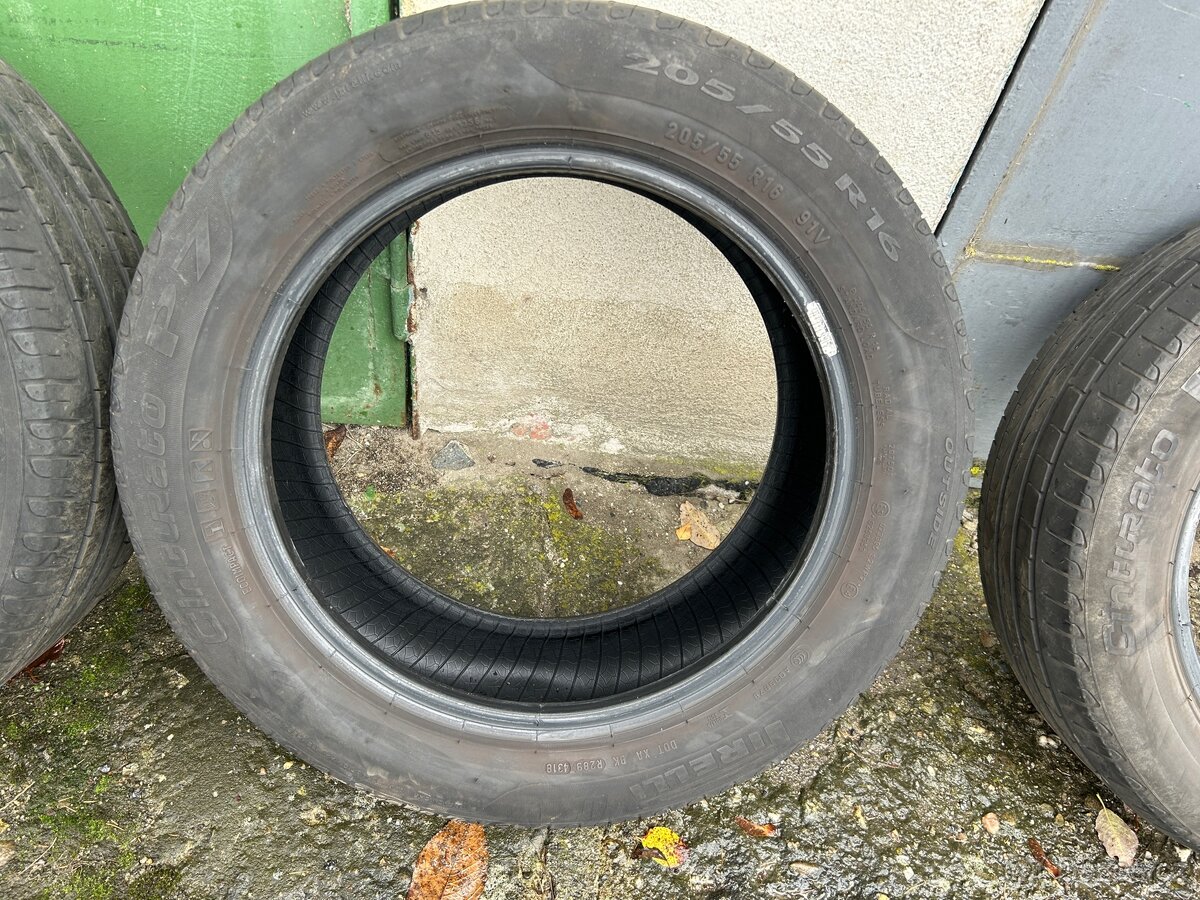 Pneu pirelli 205/55 r16 - 2