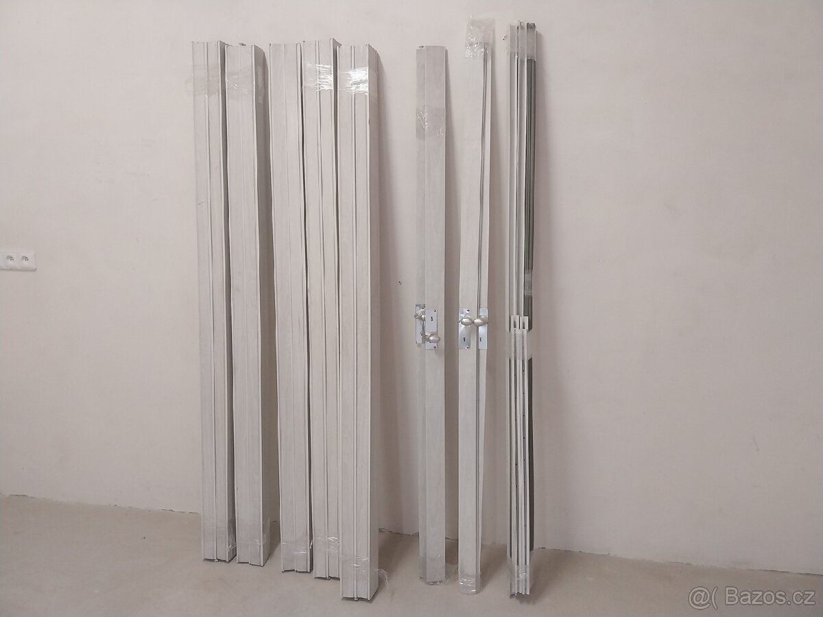 Zatahovaci dveře výška 195cm, šířka +- 90cm - 2