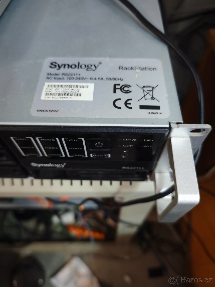 Synology RS2211+ (10x SATA, 3GB RAM, 2U Rackmount) - 2