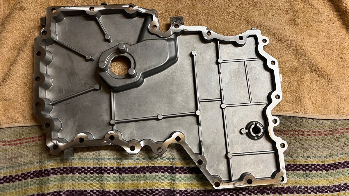 Olejová vana BMW N63B44 - 2