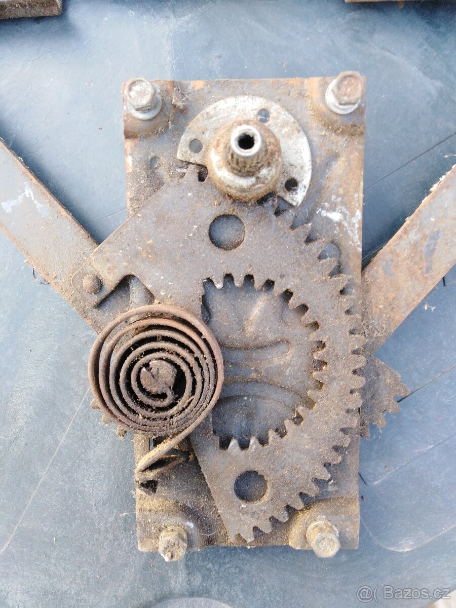 Stahování okna - 2