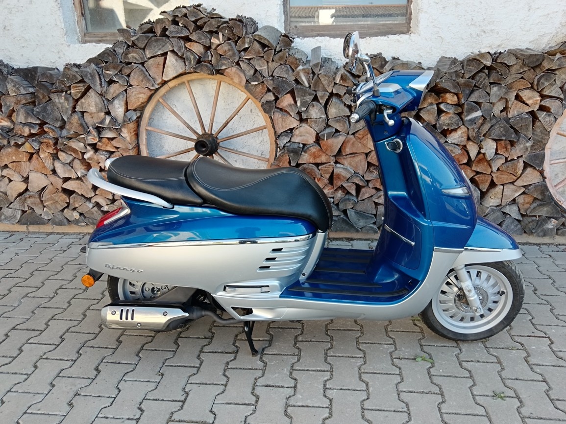 PEUGEOT Django 125 - 2