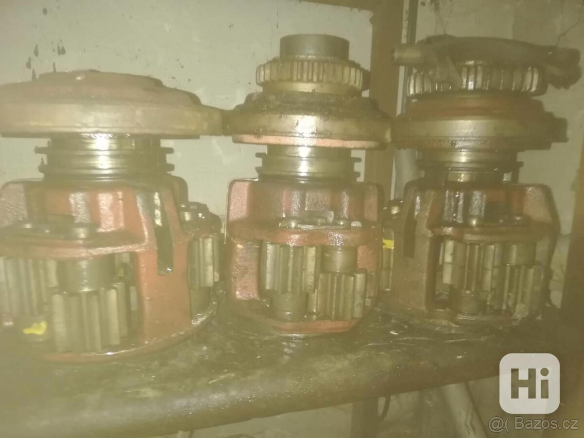 Tatra 815 - náhradní díly - 2