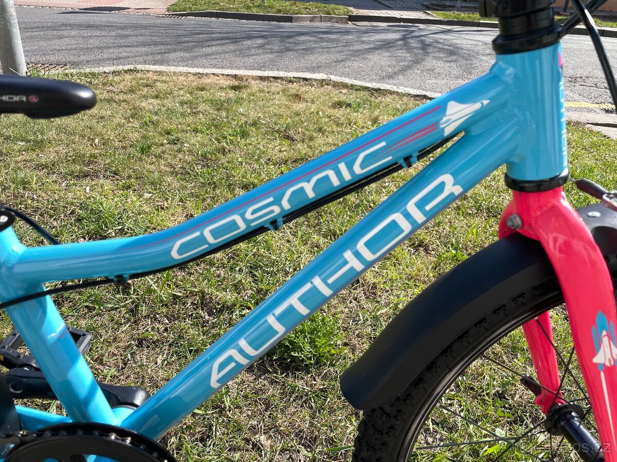 20" lehké dívčí kolo Author Cosmic - 2