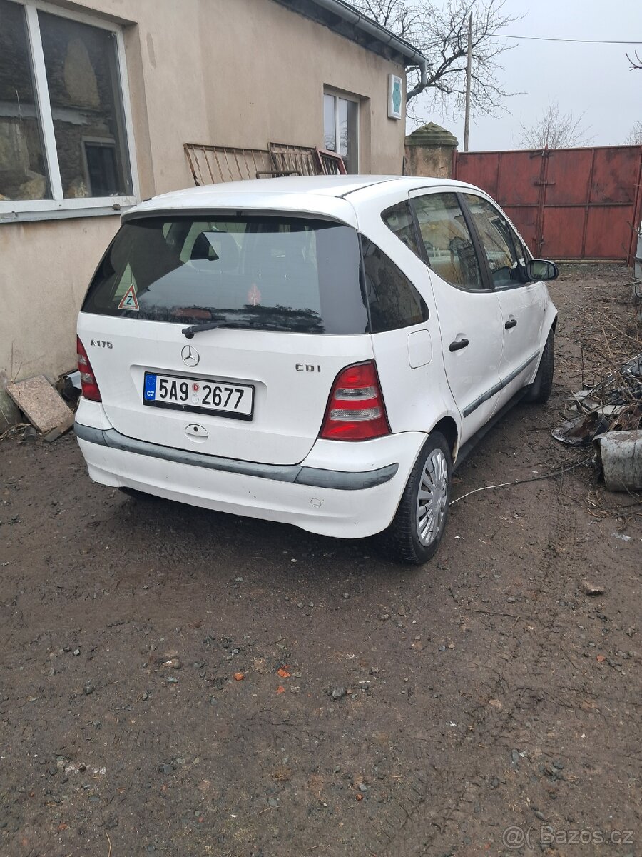 Mercedes A 170 - 2