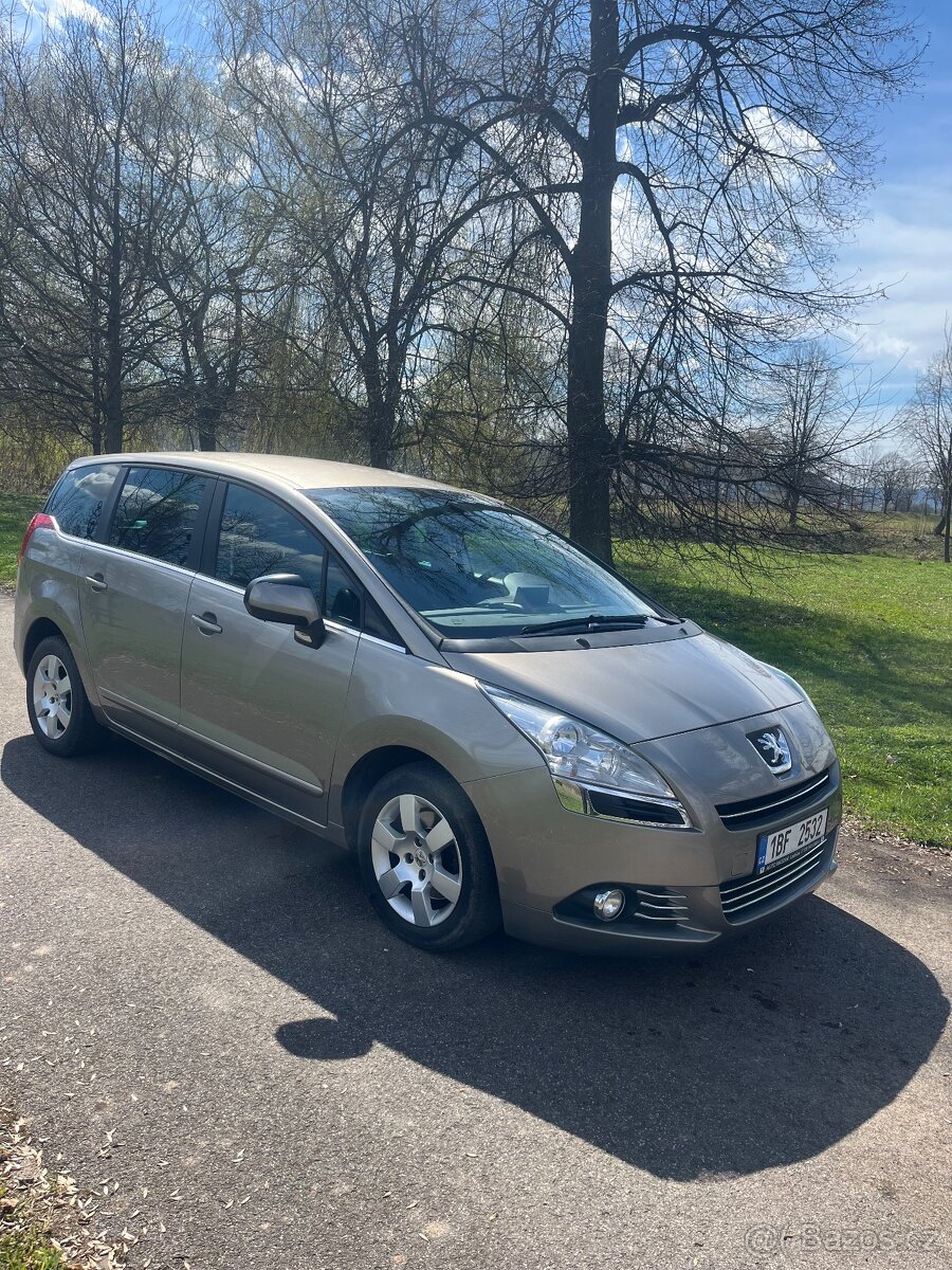 Peugeot 5008 - 2