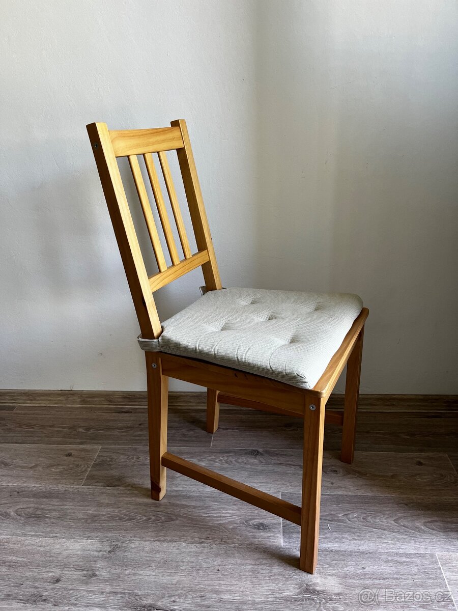 Dřevěná zidle - 2