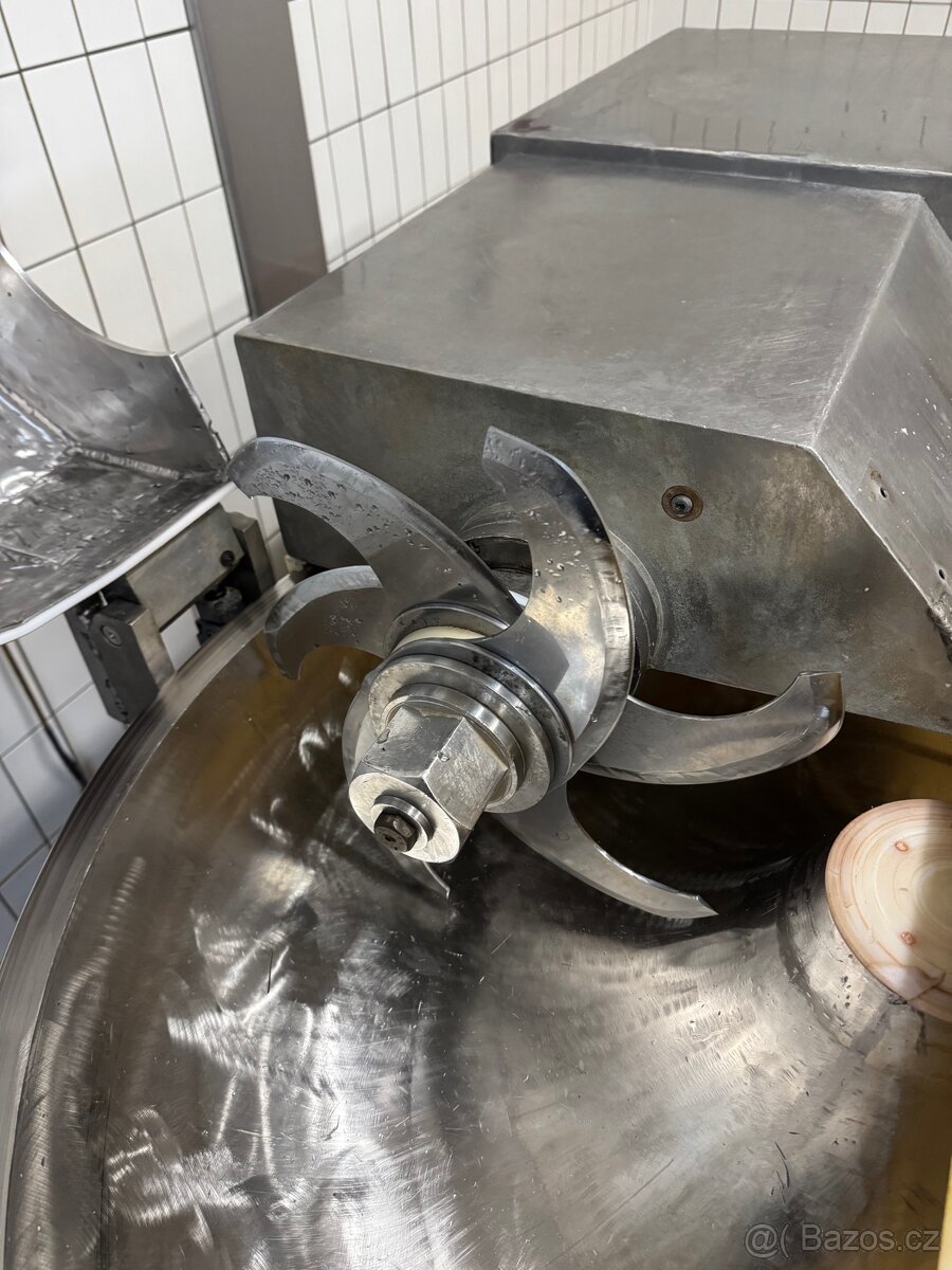 Kutr - 2