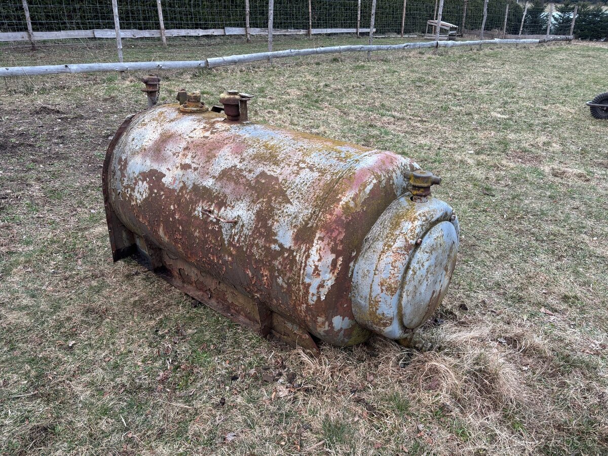 Cisterna na naftu - 2