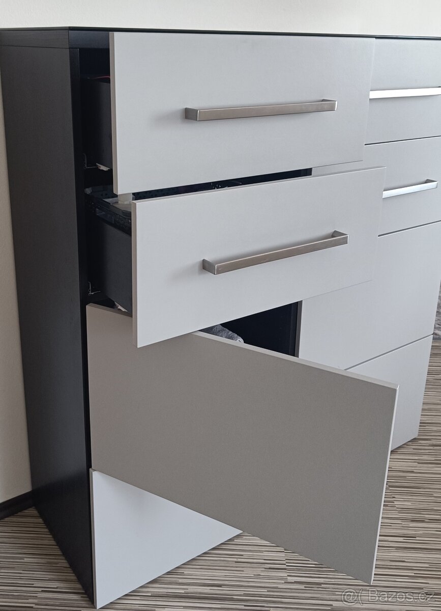 IKEA komoda - 2