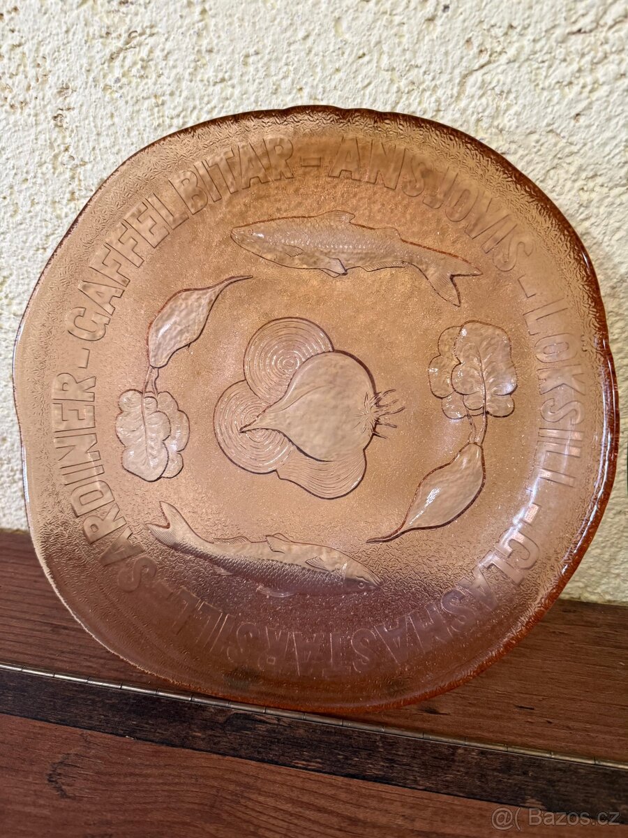 SKANDINÁVSKÉ SBĚRATELSKÉ SKLO - 2