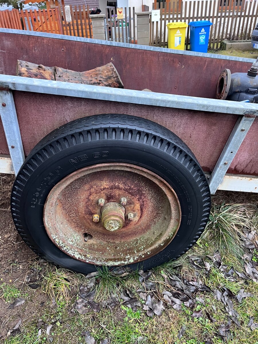 Dvoukolák za traktor - 2