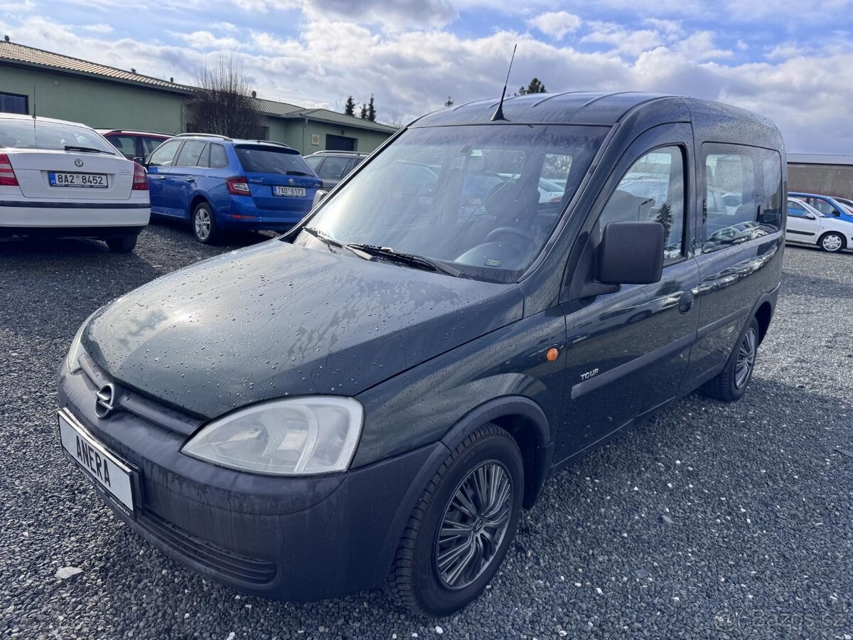 Opel Combo 1.7 DTi, 5-ti místné, TK 12/27 - 2