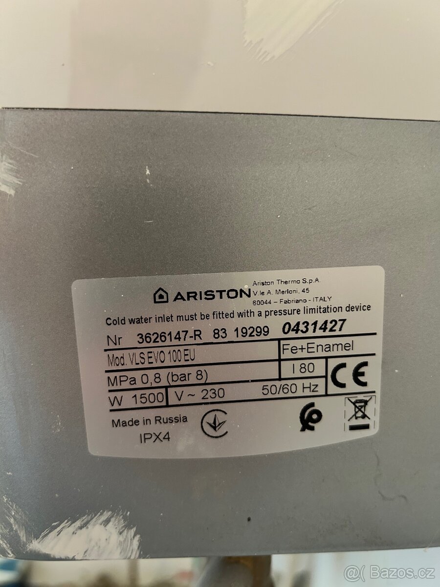 Elektrický bojler Ariston VELIS EVO 100 EU - 2