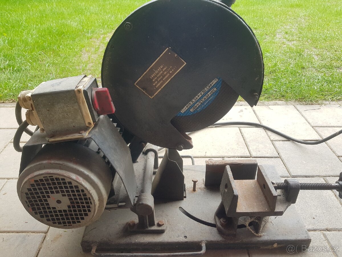 Rozbrušovací pila PR 62 - 2