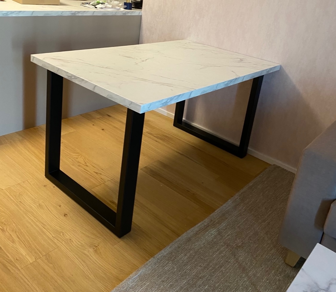 Mramorový jídelní stůl - 2