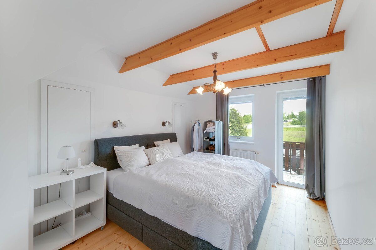 Rodinný dům 258 m² v Horních Tošanovicích - 2