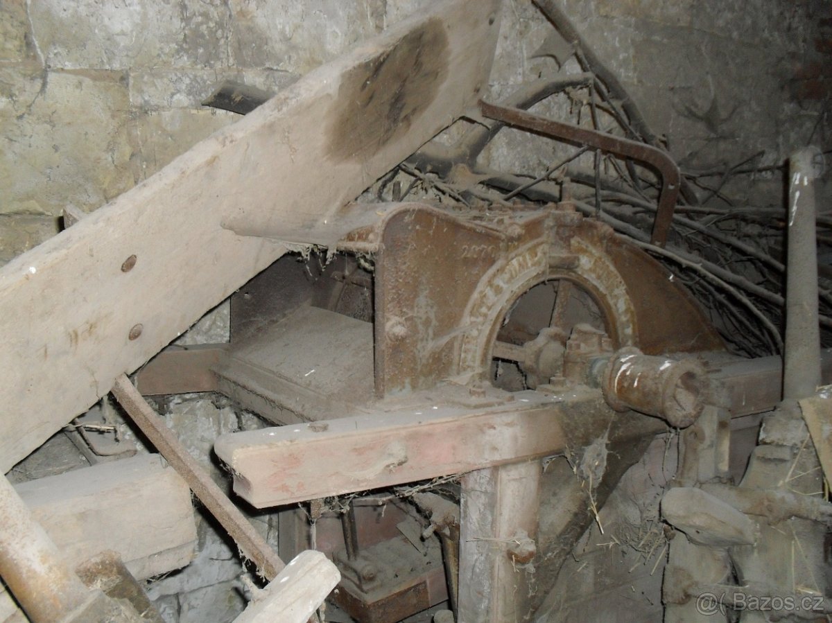 prodam ruzne stare konske naradi - 2