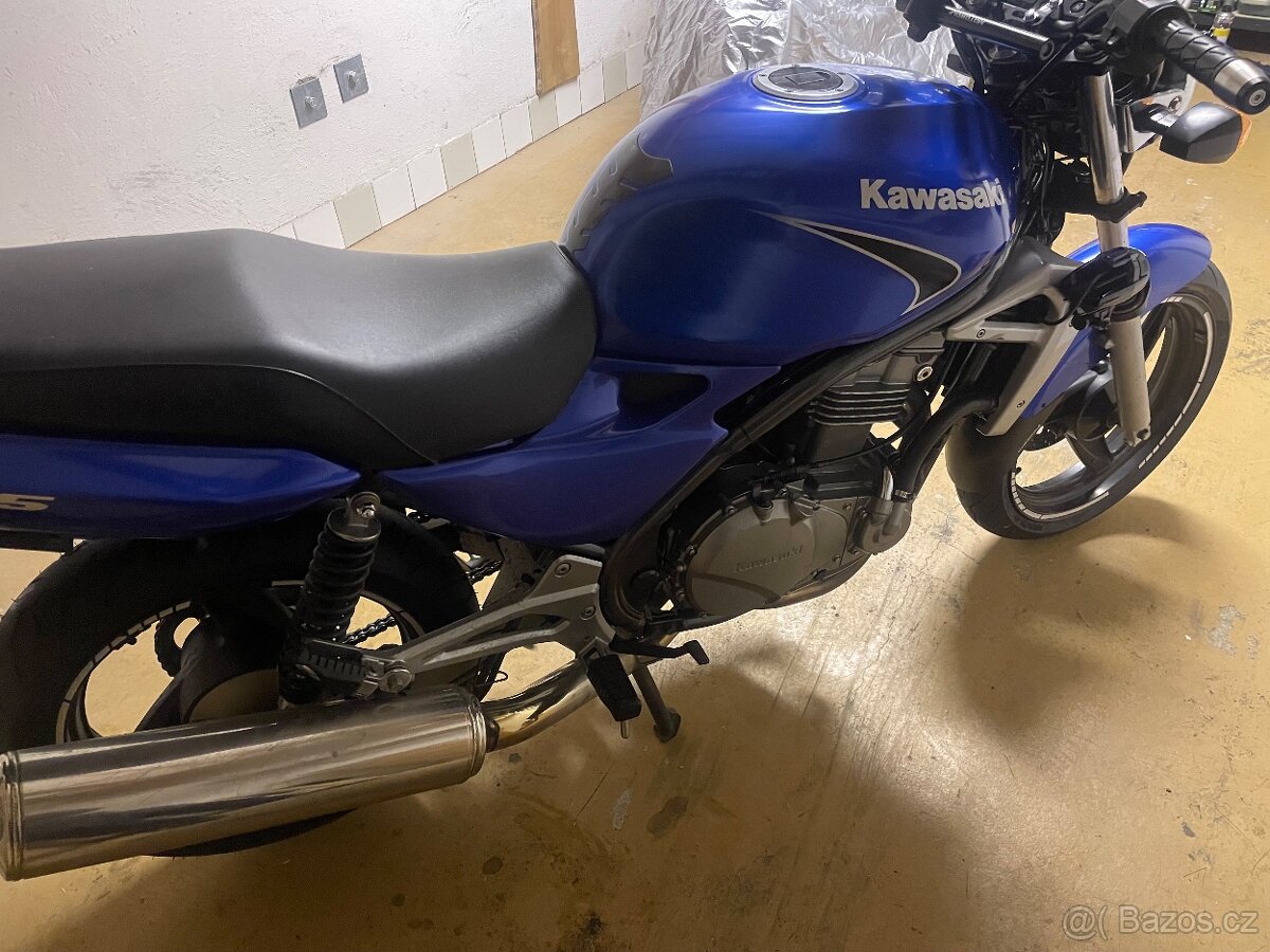 Kawasaki ER5 - 2