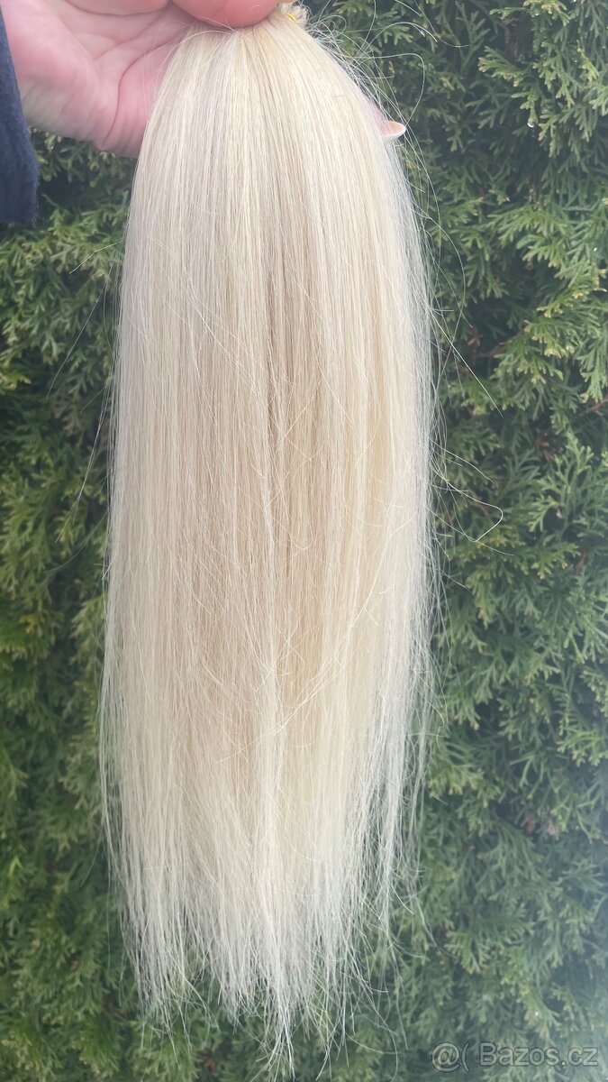 Středoevropské vlasy k prodloužení (50cm.230pr) - 2