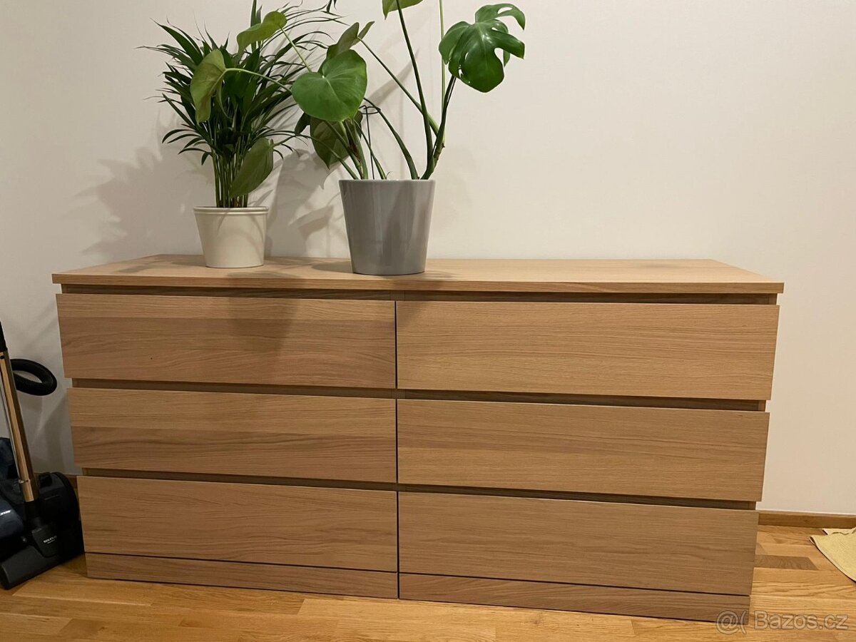 Komoda - 2