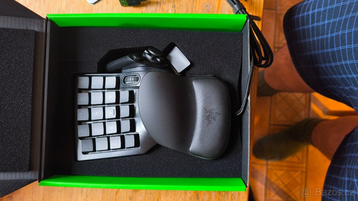 Razer Tartarus V2 herní klávesnice, nová - 2