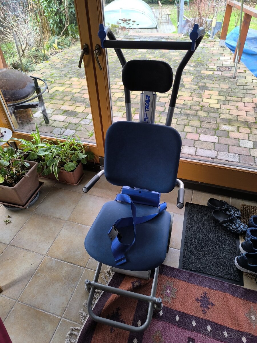 Elektrický schodolez LIFTKAR - 2