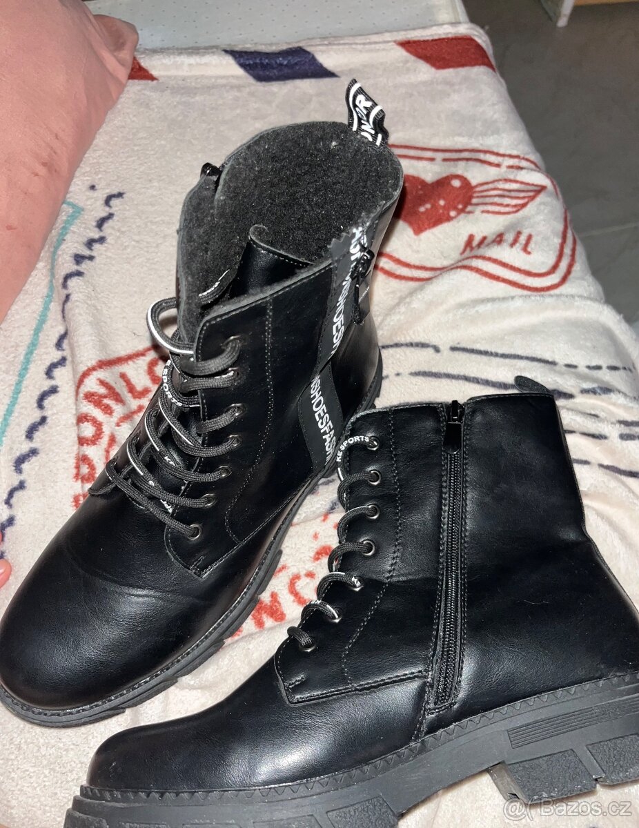 Černé kotníkové boty vel. 41 - 2