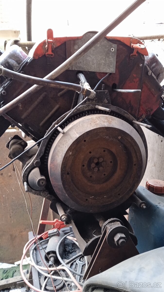 Díly na motor RS 09 - 2