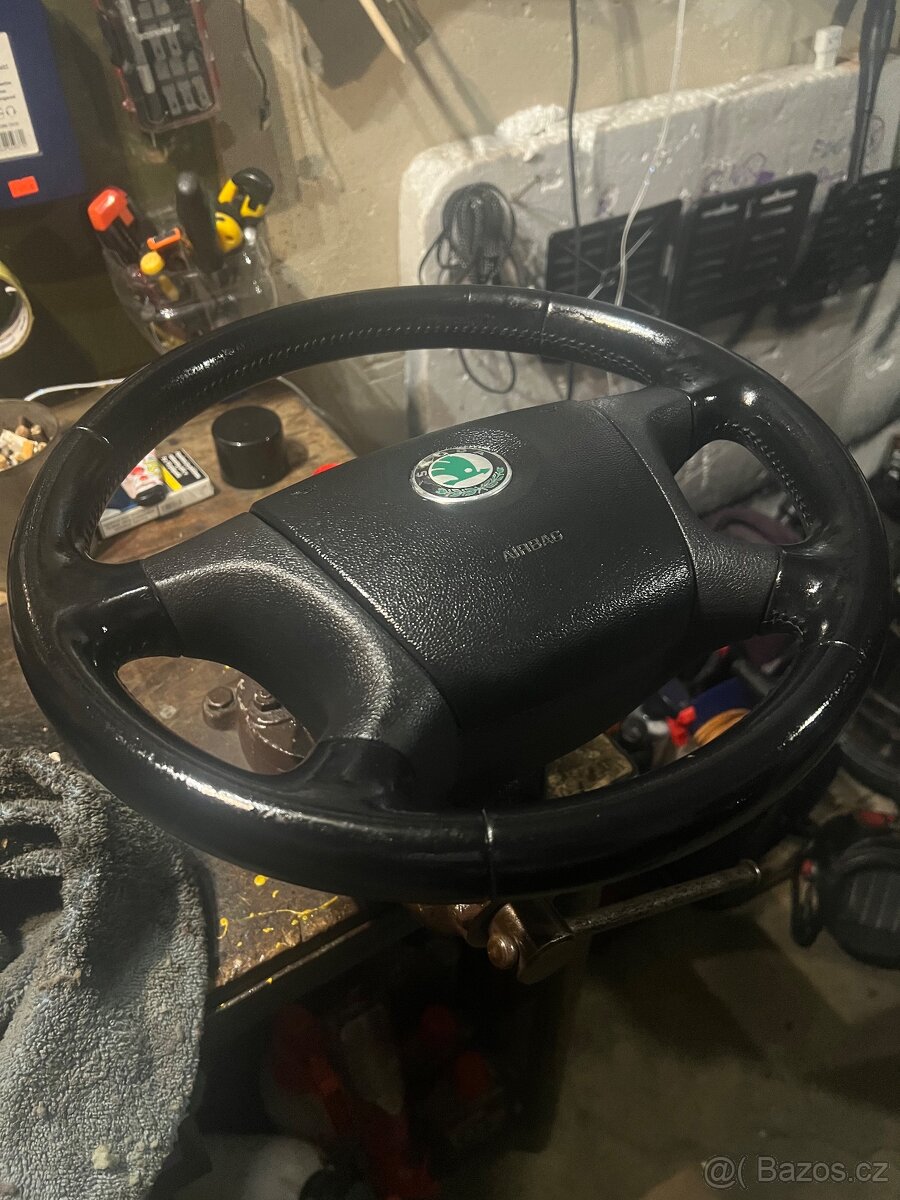 Volant Škoda Octavia II - 2