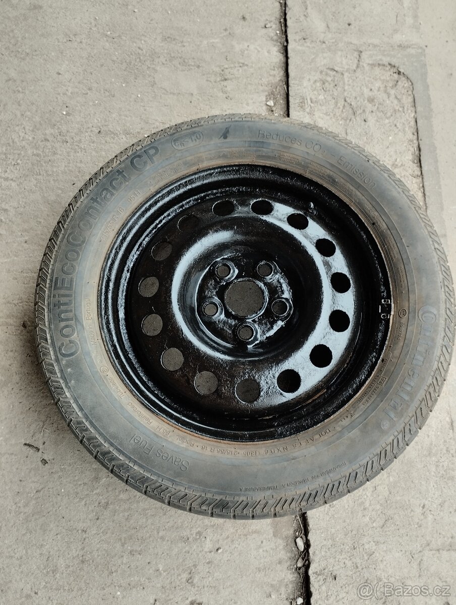 Prodám pneumatiku s diskem 215/55R16 - 2