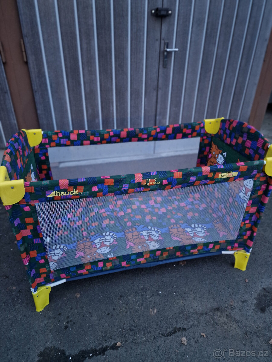 Postylka cestovni Hauck - 2