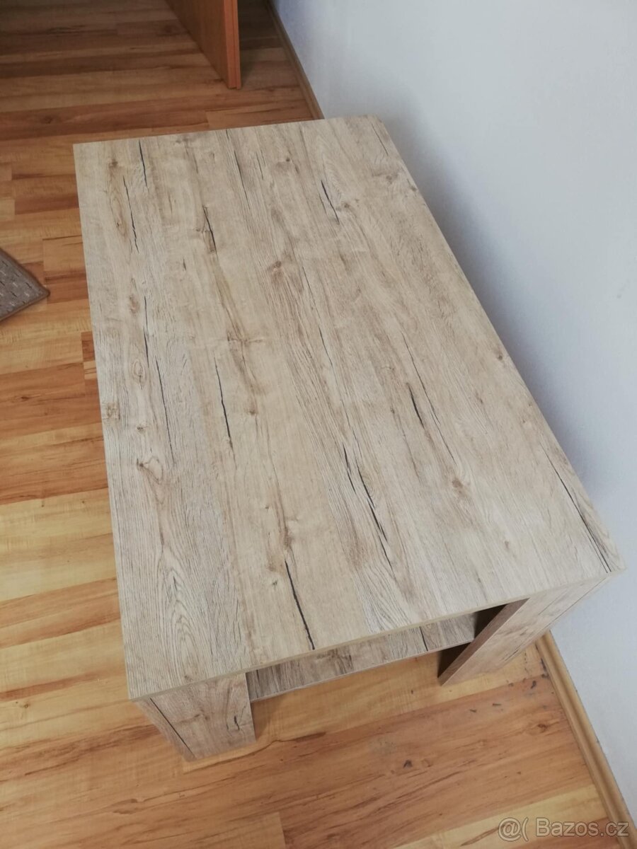 Konferenční stolek - 2