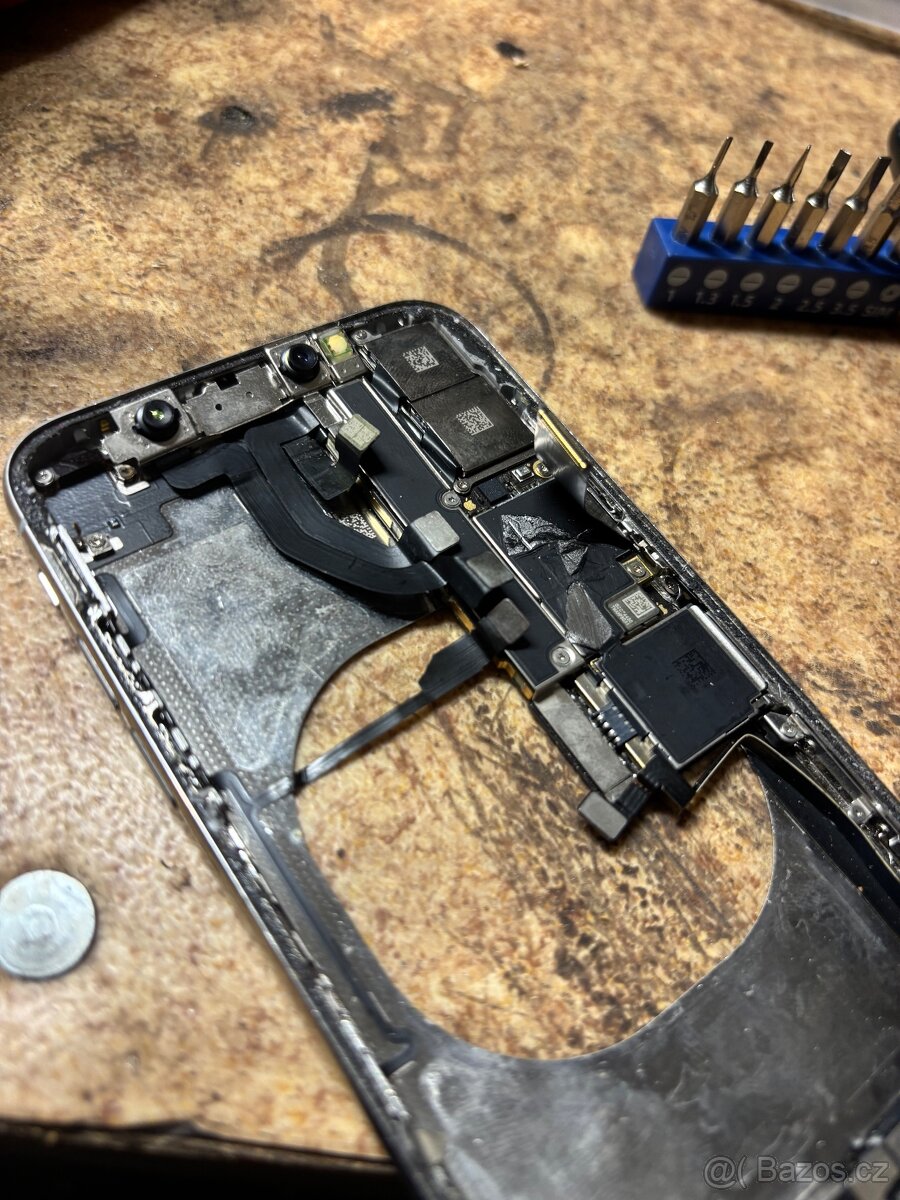 IPhone X a díly - 2