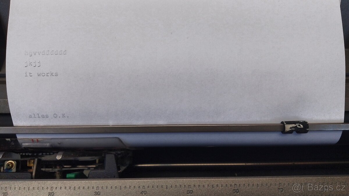 Prodám psací stroj Panasonic - 2