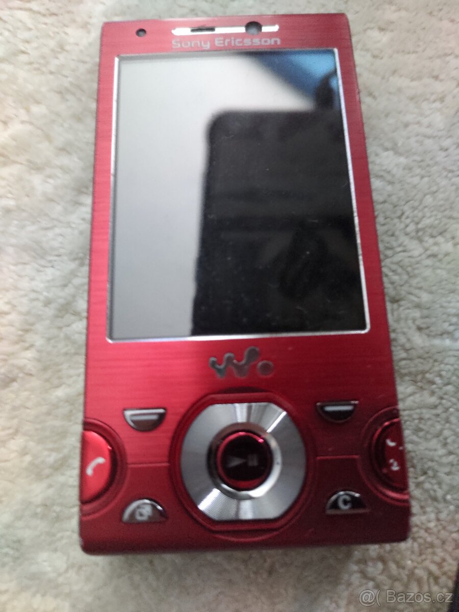 Sony Ericsson W995 - 2