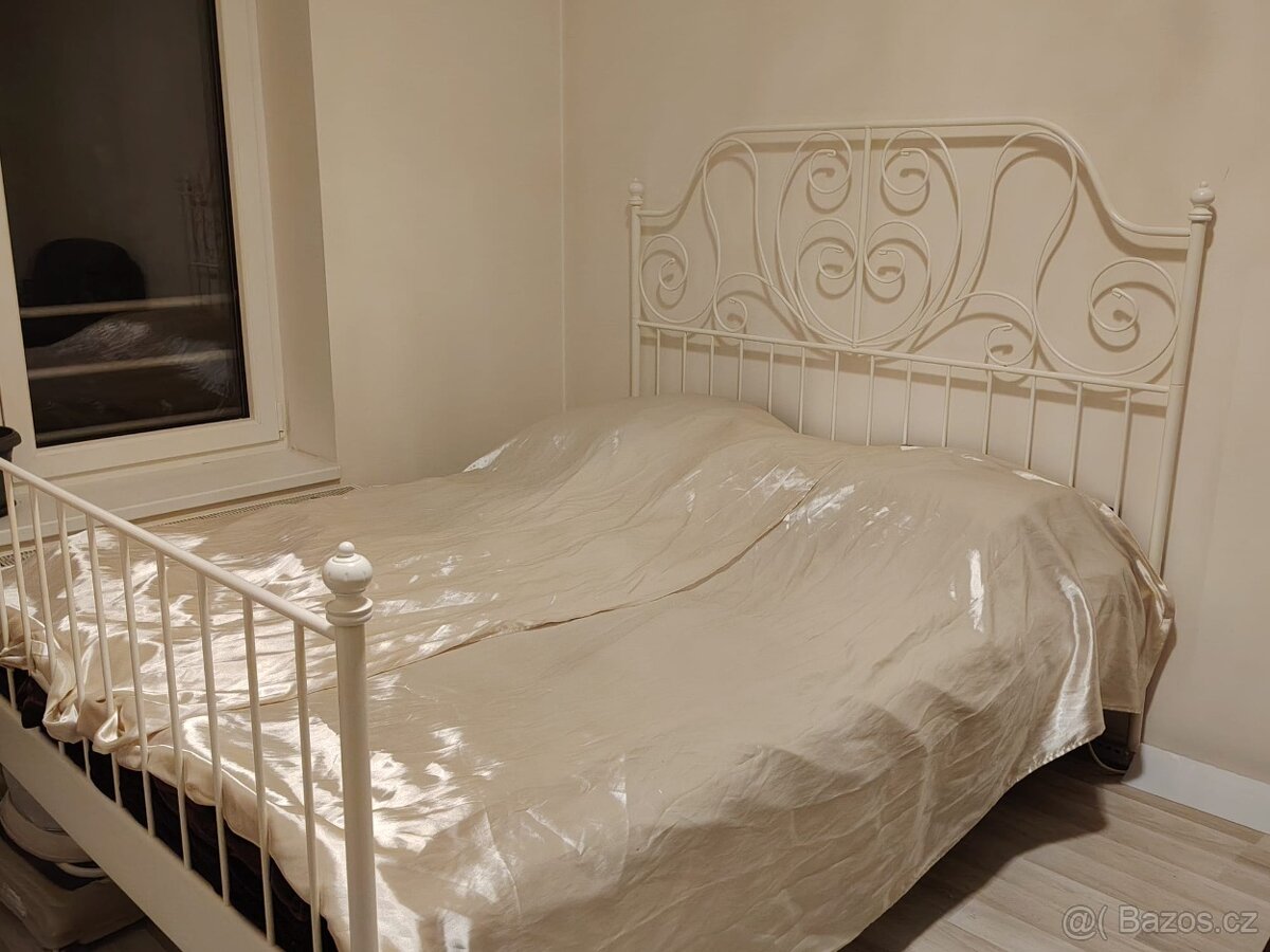 Prodám luxusní Ikea postele s matrací - 2