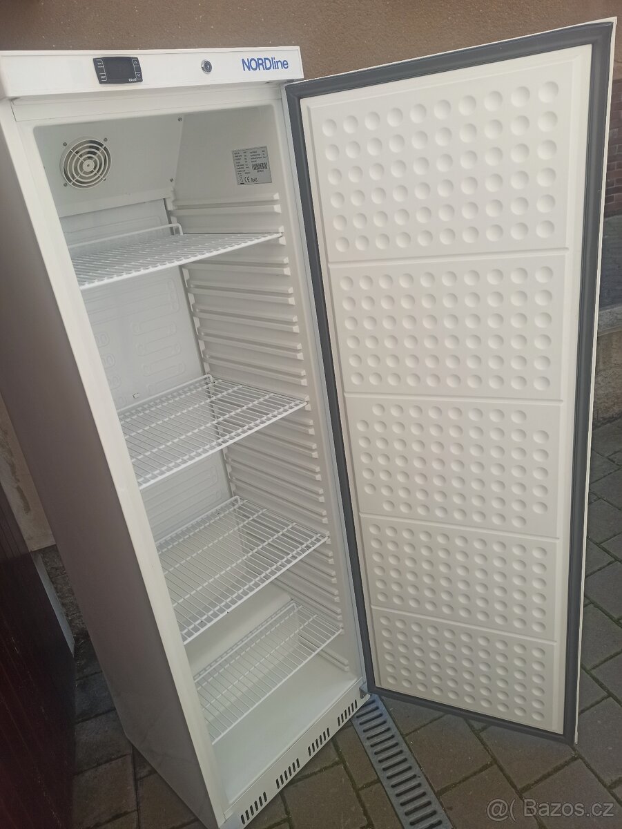 lednice Nordline UR400 - 2