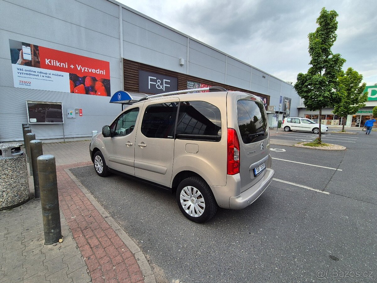 Citroën BERLINGO MULTISPACE HDI - 2