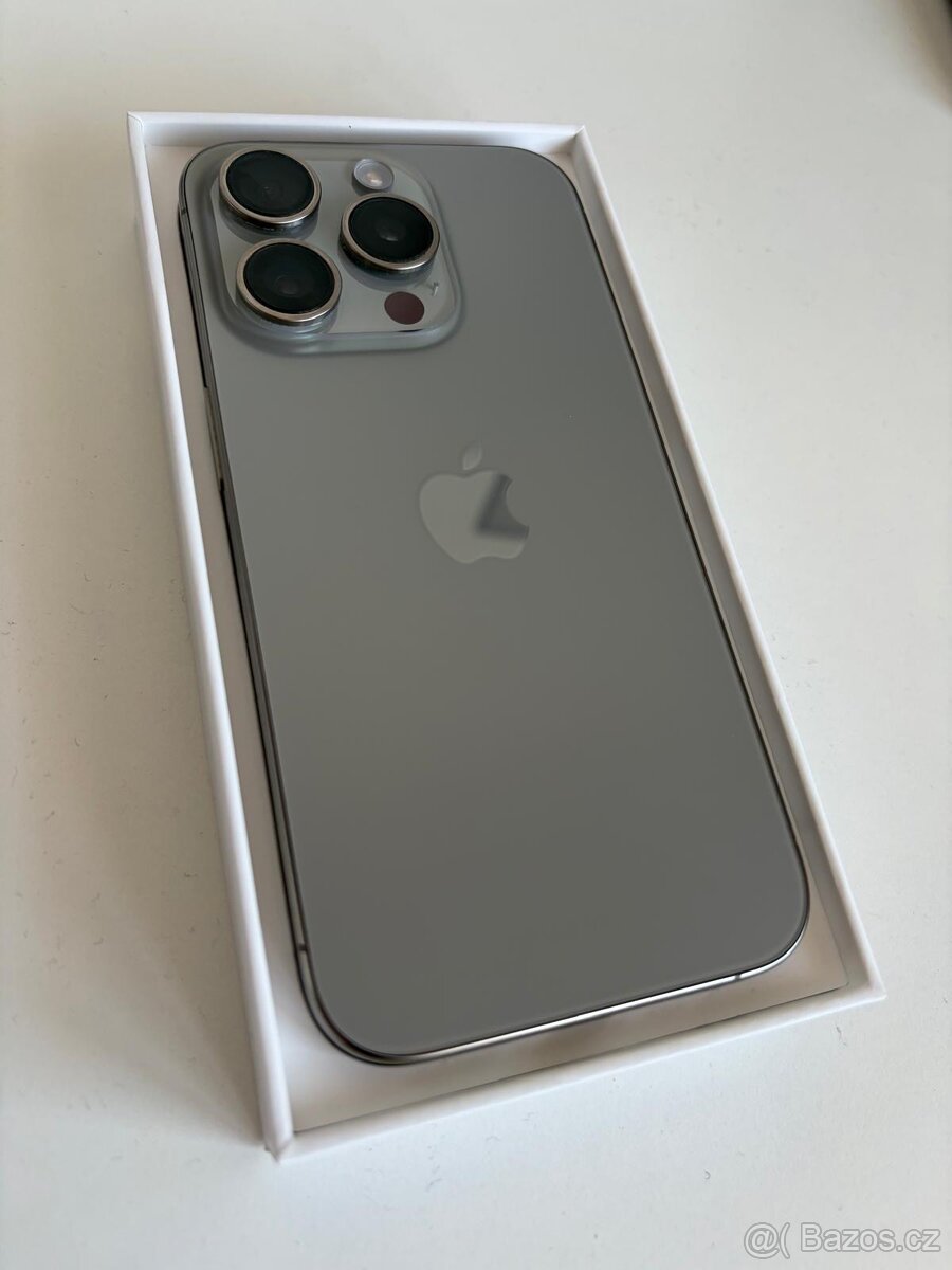 Iphone 15 pro 256GB (záruka) - 2