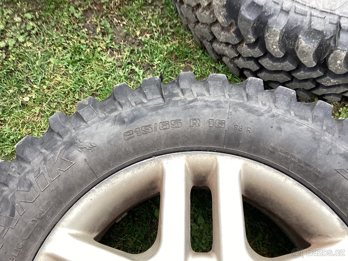 Sada kol na Mitsubishi Pajero Pinin - 2