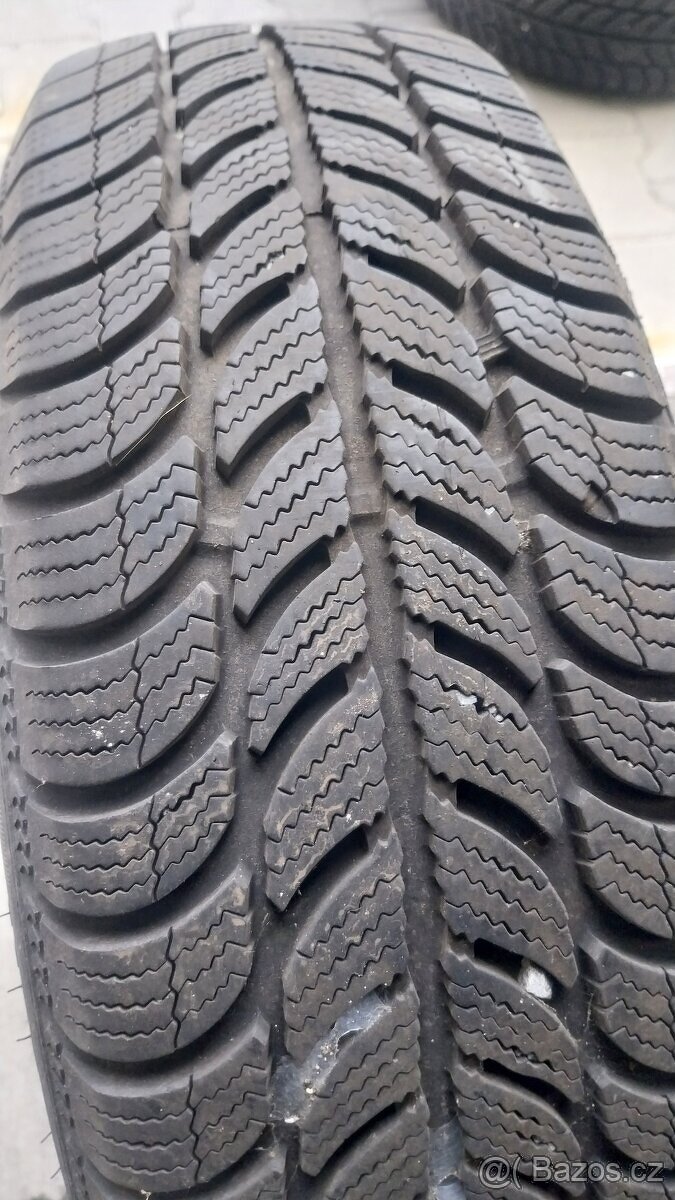 Prodám zimní sadu Citroen,Peugeot 185/65/15 - 2