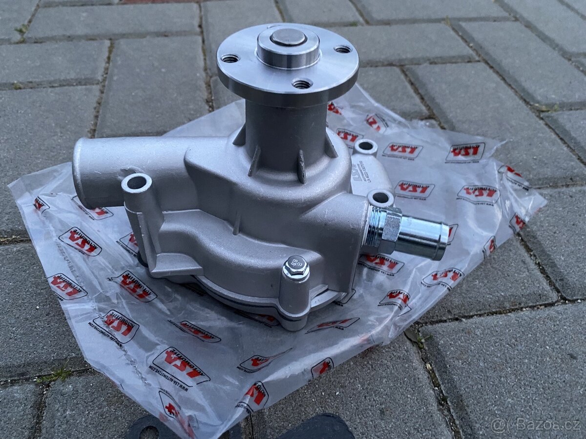 Volha Gaz 2410, Gaz 3102, vodní pumpa , nová - 2