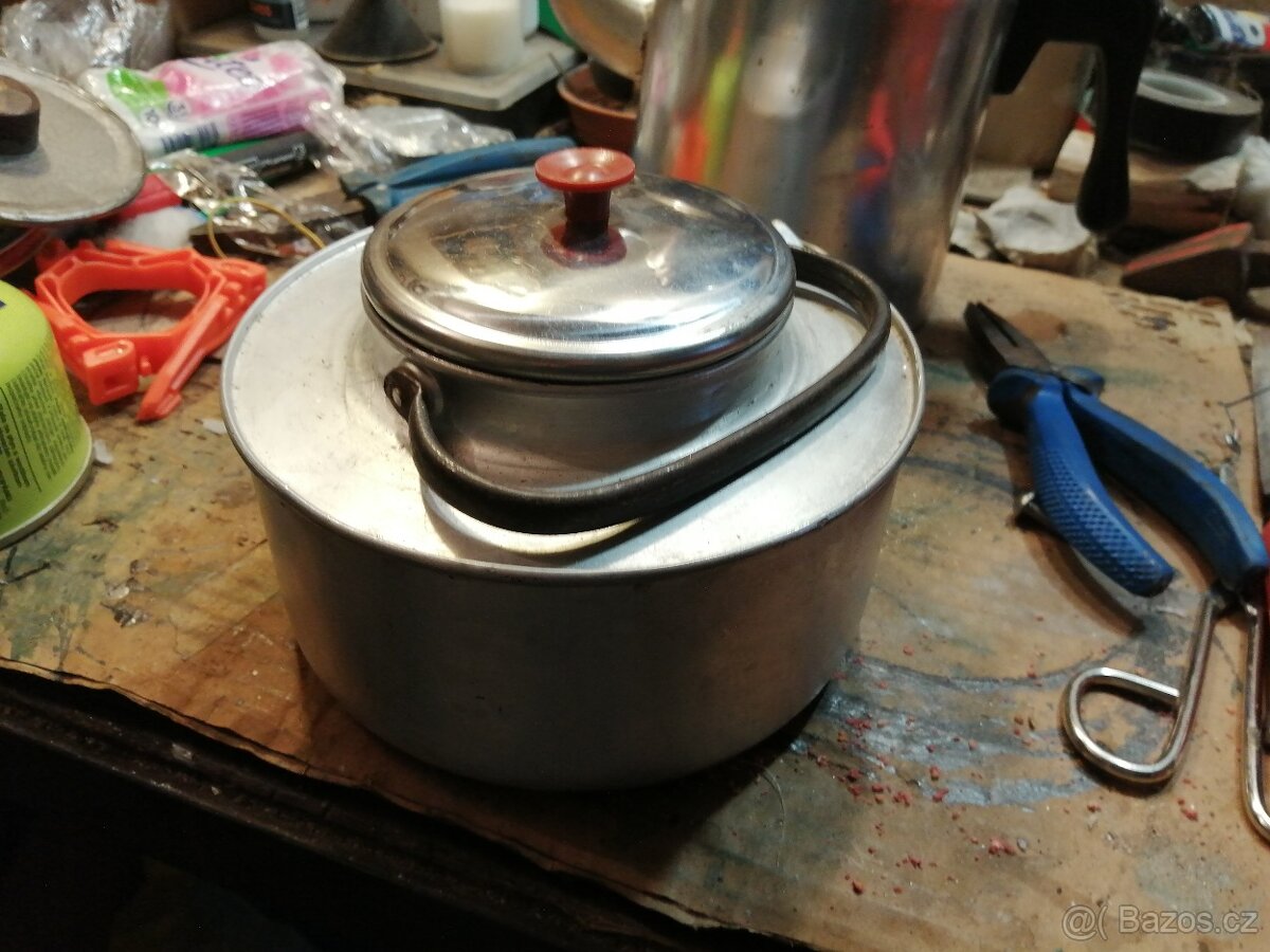 Kempovací konvice - styl Eagle 1,5L - 2