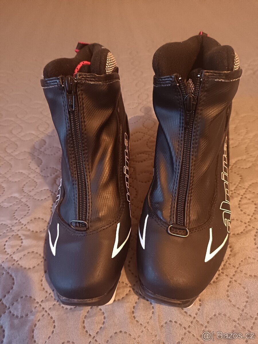Boty na běžky Alpina 35 nnn - 2