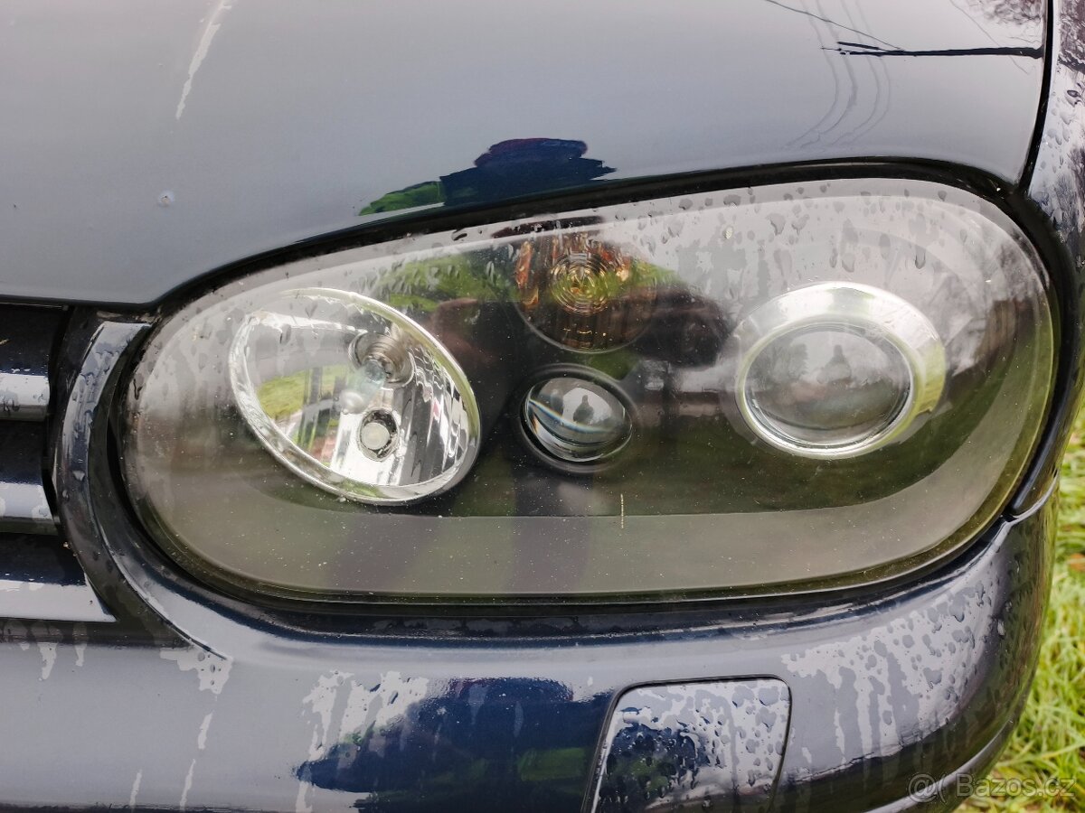 Volkswagen golf 4 přední světla - 2