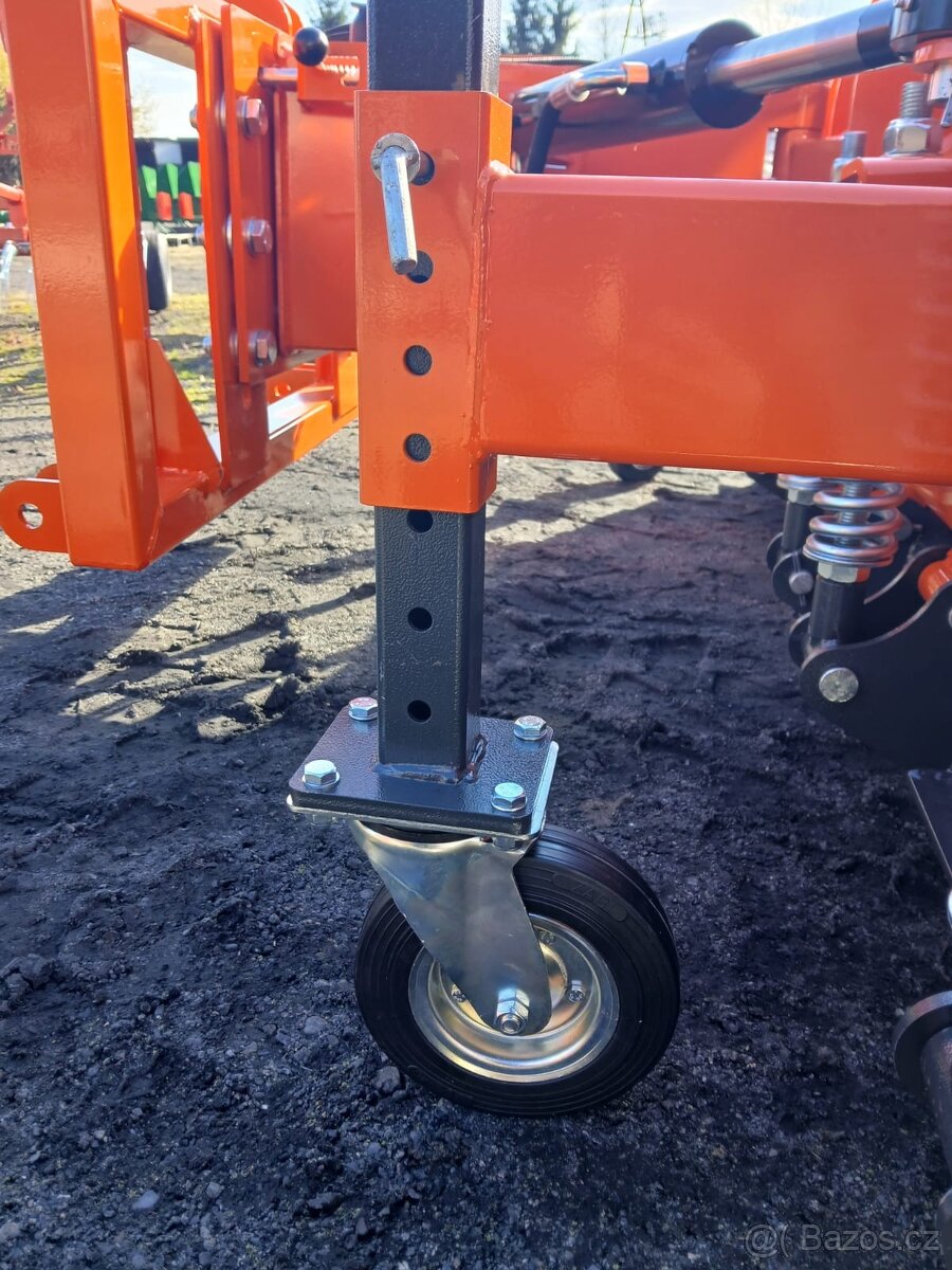 Komunální pluh na sníh 2,6m - 2